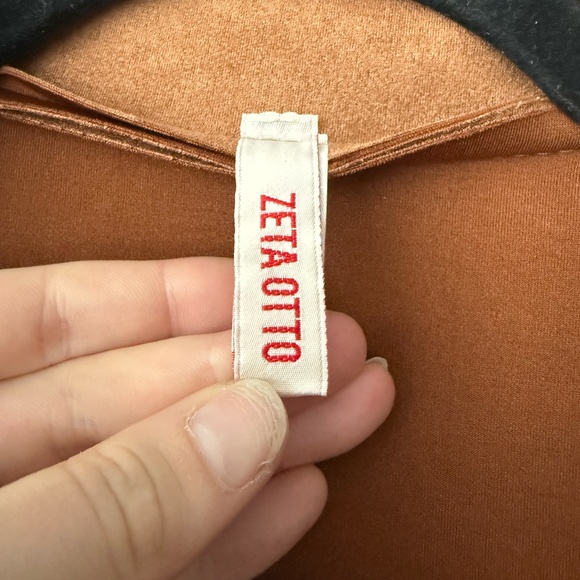 Faux Suede Brown Jacket w/Pockets - Picture 7 of 12